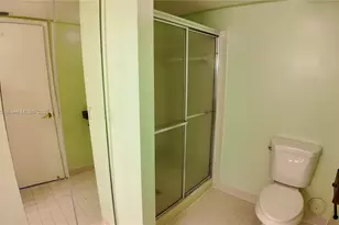 9577 W McNab Rd, Tamarac, FL 33321 - Photo 27