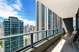 159 NE 6th St, Miami, FL 33132 - Photo 25