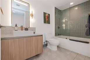 159 NE 6th St, Miami, FL 33132 - Photo 29