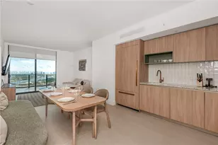 159 NE 6th St, Miami, FL 33132 - Photo 3