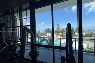 159 NE 6th St, Miami, FL 33132 - Photo 37
