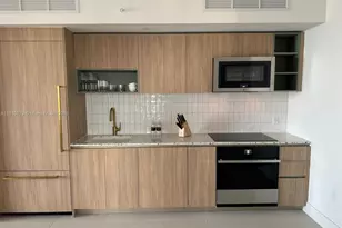 601 NE 1st Ave, Miami, FL 33132 - Photo 9