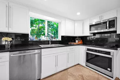 1450 Ortega Avenue, Coral Gables, FL 33134 - Photo 17