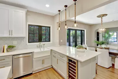 447 Giralda Ave., Coral Gables, FL 33134 - Photo 7