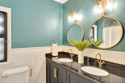 447 Giralda Ave., Coral Gables, FL 33134 - Photo 15