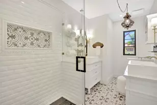 447 Giralda Ave, Coral Gables, FL 33134 - Photo 11