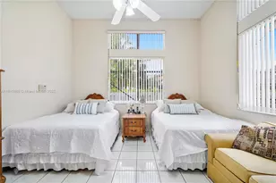 1357 Camellia Ln, Weston, FL 33326 - Photo 15