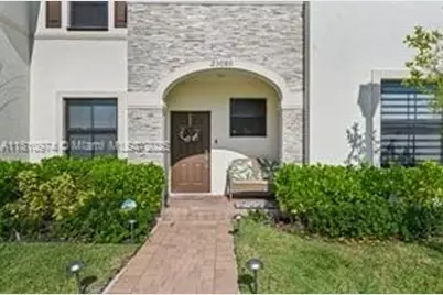 23080 SW 99th Ct, Cutler Bay, FL 33190 - Photo 3