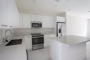 8167 NW 41st St, Doral, FL 33166 - Photo 15