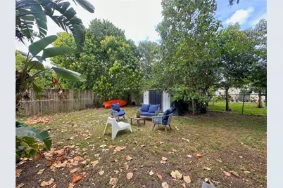 722 SW 10th St, Hallandale Beach, FL 33009 - Photo 21