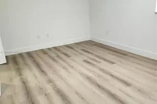 8343 Lake Dr, Doral, FL 33166 - Photo 5