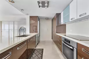 17201 Collins Ave, Sunny Isles Beach, FL 33160 - Photo 9