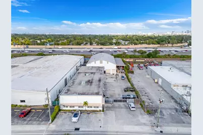 1226 NW 23rd Ave, Fort Lauderdale, FL 33311 - Photo 17