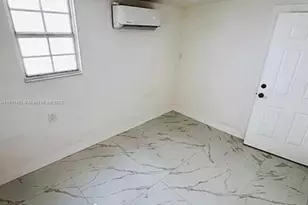 1237 NW 33rd Ave, Miami, FL 33125 - Photo 5