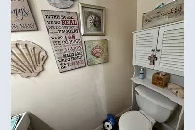 10428 NW 3rd St, Pembroke Pines, FL 33026 - Photo 9