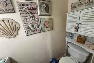 10428 NW 3rd St, Pembroke Pines, FL 33026 - Photo 9