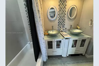 10428 NW 3rd St, Pembroke Pines, FL 33026 - Photo 21