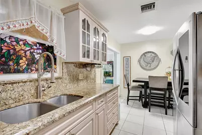 4035 N 110th Ave N, West Palm Beach, FL 33411 - Photo 7