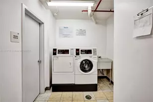 3625 N Country Club Dr, Aventura, FL 33180 - Photo 43