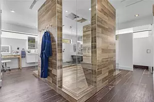 1601 Diplomat Pkwy, Hollywood, FL 33019 - Photo 33