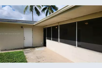 6221 NW 17th St, Sunrise, FL 33313 - Photo 7