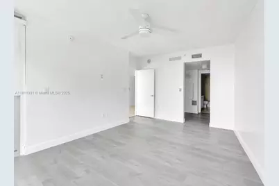 1750 N Bayshore Dr #4801, Miami, FL 33132 - Photo 17