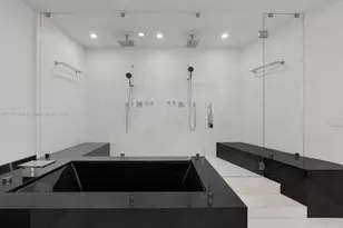 18555 Collins Ave, Sunny Isles Beach, FL 33160 - Photo 19