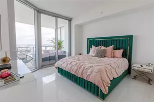 851 NE 1st Ave, Miami, FL 33132 - Photo 9