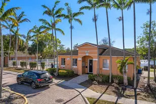 3690 N 56th Ave, Hollywood, FL 33021 - Photo 17