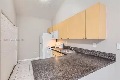 20316 NW 32nd Path, Miami Gardens, FL 33056 - Photo 9