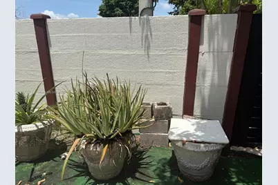 3297 W 70th St, Hialeah, FL 33018 - Photo 7