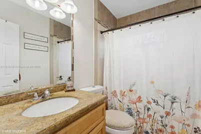 1831 SW 42nd Ter, Fort Lauderdale, FL 33317 - Photo 17