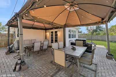 1831 SW 42nd Ter, Fort Lauderdale, FL 33317 - Photo 25