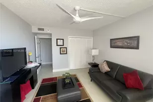 4330 Hillcrest Dr, Hollywood, FL 33021 - Photo 19