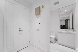 17901 Collins Ave, Sunny Isles Beach, FL 33160 - Photo 29