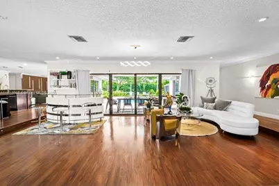 3030 SW 117th Ave, Davie, FL 33330 - Photo 11