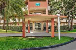 1770 NE 191st St, Miami, FL 33179 - Photo 33