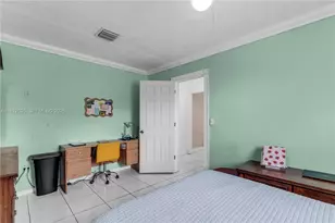 18820 SW 316th St, Homestead, FL 33030 - Photo 13