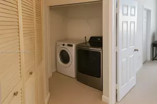 1057 NE 42nd Ave, Homestead, FL 33033 - Photo 11