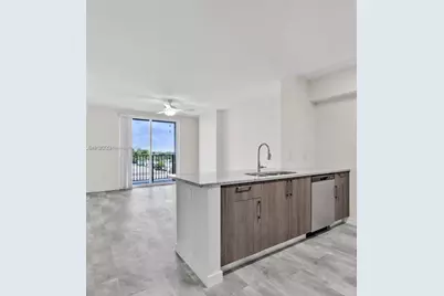 400 NW 112th Ave #602, Sweetwater, FL 33172 - Photo 5