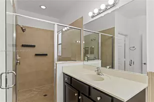 3502 W 86th Terrace, Hialeah, FL 33018 - Photo 33