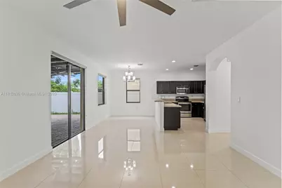 3502 W 86th Ter #3502, Hialeah, FL 33018 - Photo 17