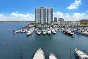 17301 Biscayne Blvd, North Miami Beach, FL 33160 - Photo 19