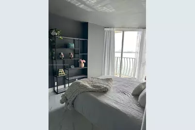 7601 E Treasure Dr #2022, North Bay Village, FL 33141 - Photo 5