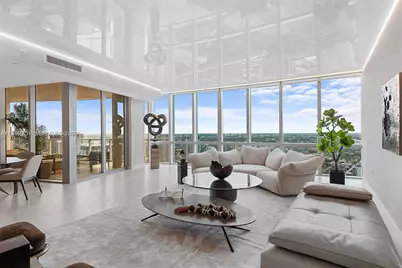 851 NE 1st Ave #PH4912, Miami, FL 33132 - Photo 3