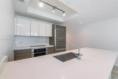 1100 S Miami Ave #1704, Miami, FL 33130 - Photo 7