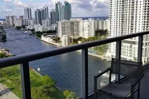 2602 E Hallandale Beach Blvd, Hallandale Beach, FL 33009 - Photo 23