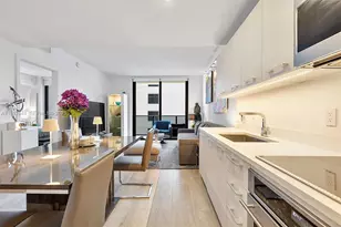 55 SW 9th St, Miami, FL 33130 - Photo 7