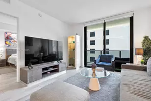 55 SW 9th St, Miami, FL 33130 - Photo 5