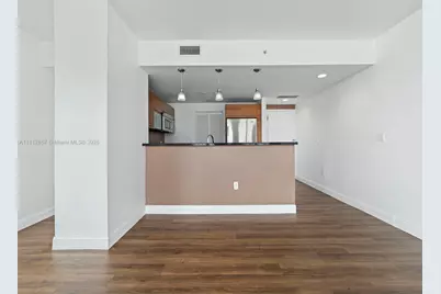 253 NE 2nd St #3108, Miami, FL 33132 - Photo 11